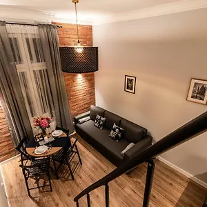 Lubomirskiego 23 - Great Location, 10 Min To Main Square By Foot, Right Next To Main Rail And Bus Station Appart hôtel