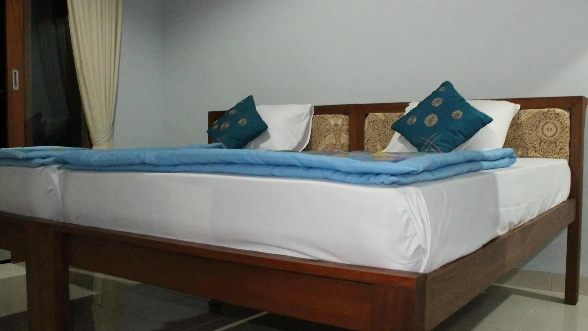Artja Inn Ubud 2*,